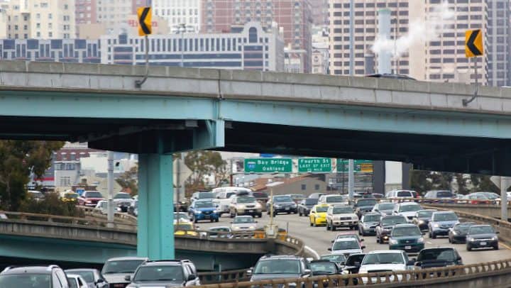 B’s Block Smog’s Damaging Effects